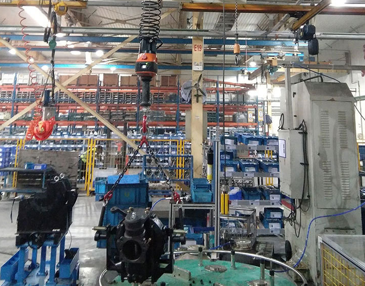冠航機械加快智能起重機技術革新步伐，提高市場占有率